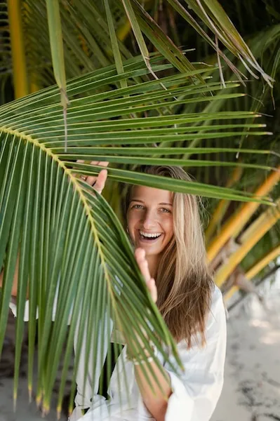 palmera paraíso, descubre cómo cuidar esta exótica planta